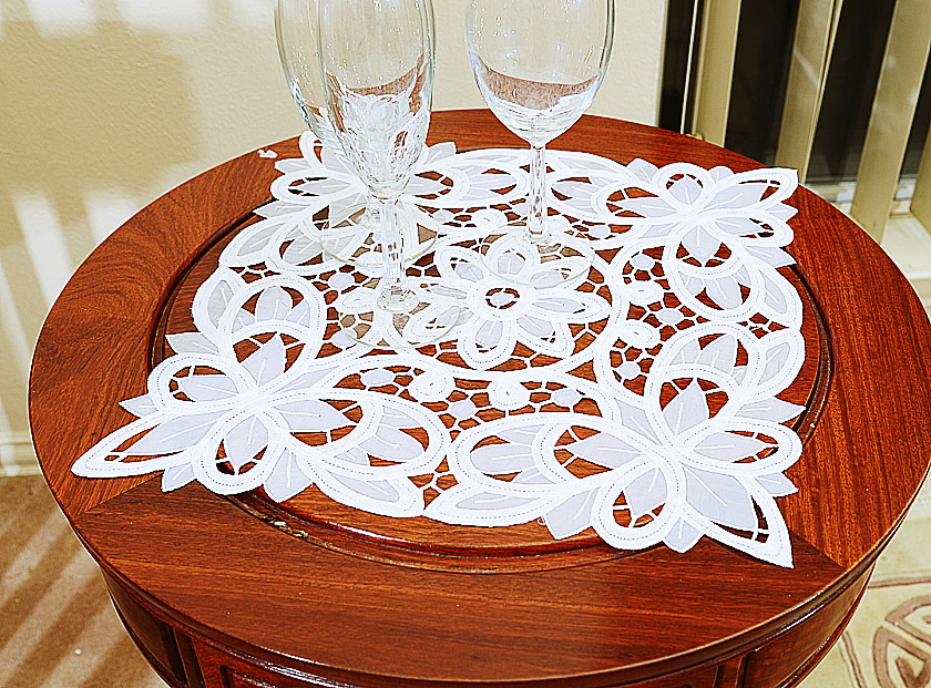 Square Crystal Lace Placemat