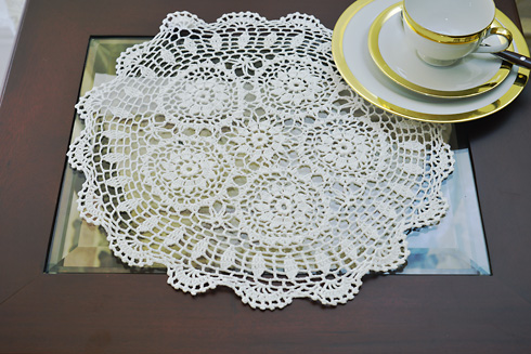 16" Round Crochet White